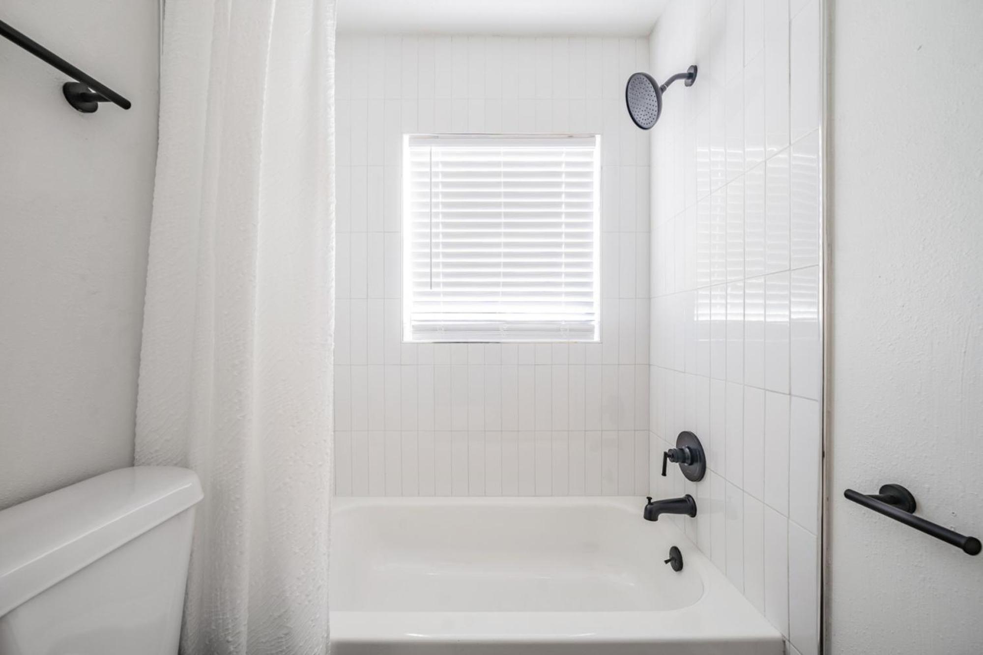 Elegant Studio Apartment In Downtown St Pete - Great Community Events! St. Petersburg Exterior photo
